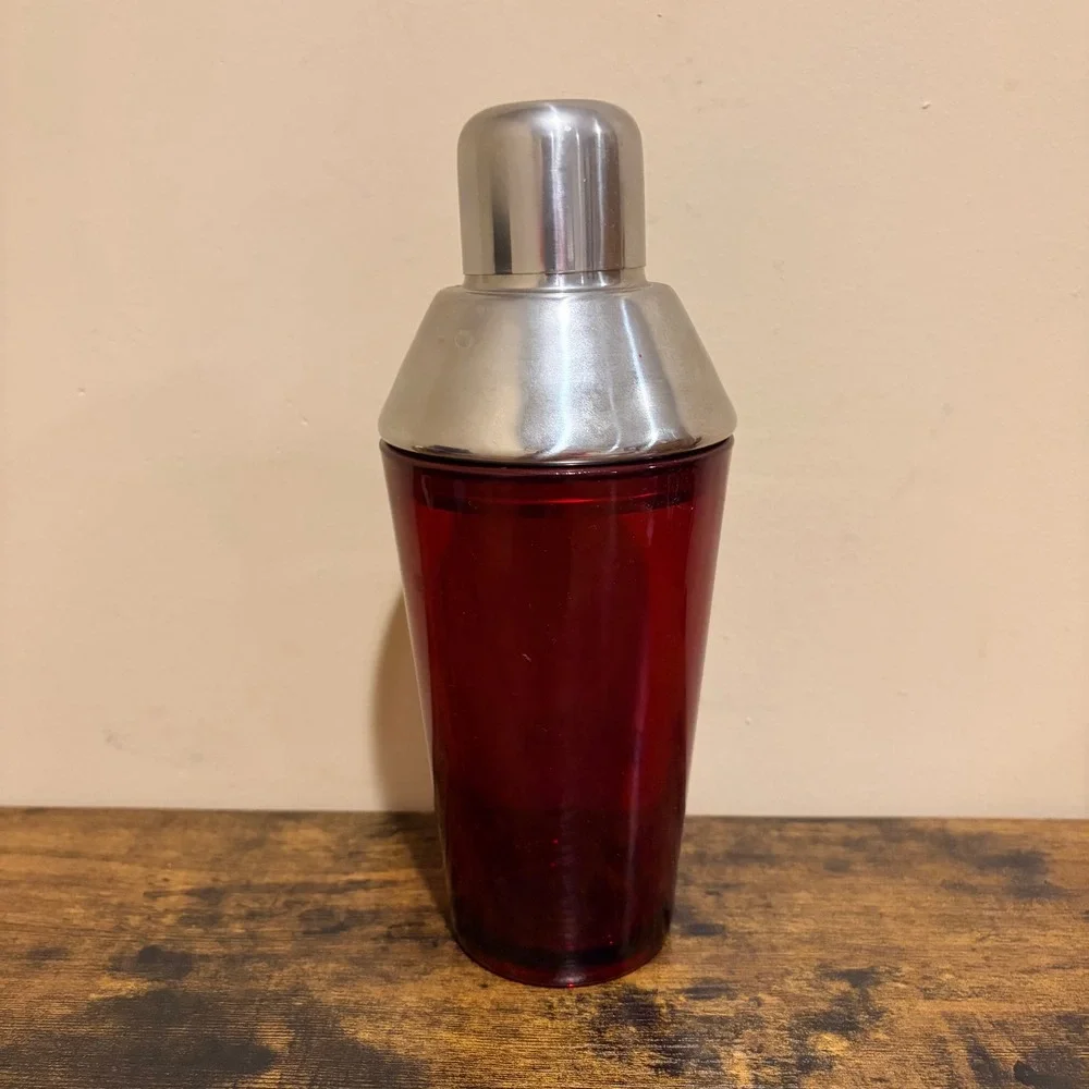 Beefeater London Gin Cocktail Shaker Red Glass Stainless Steel Cobbler Barware